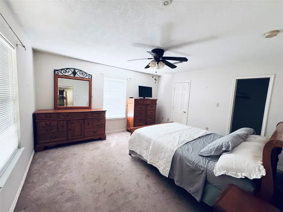 10991 Gilmore Rd, Cleveland, TX 77328 - #2