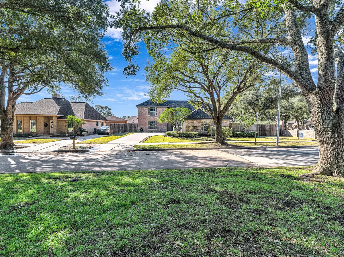 2523 Williams Grant Street, Sugar Land, TX 77479 - Image #1