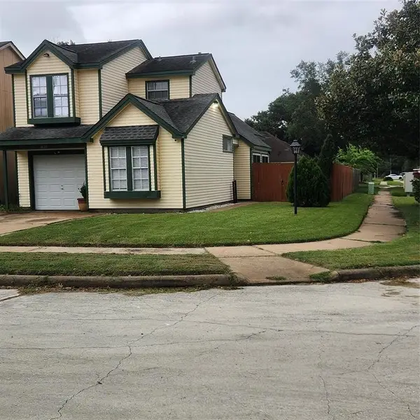 18655 N Lyford Dr Corner, Katy, TX 77449