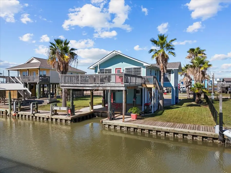 324 Shark Lane, Surfside Beach, TX 77541 - Image #3
