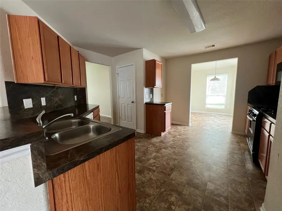8027 Narrow Brook Way, Houston, TX 77016 - #3