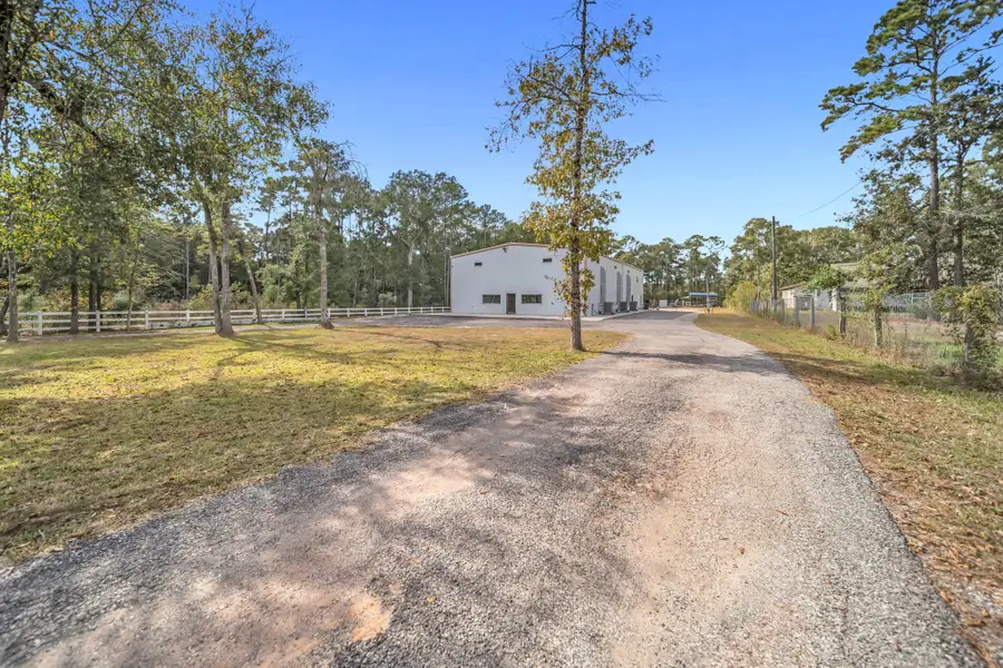 10894 Los Cabos Drive, Conroe, TX 77306 - Image #2