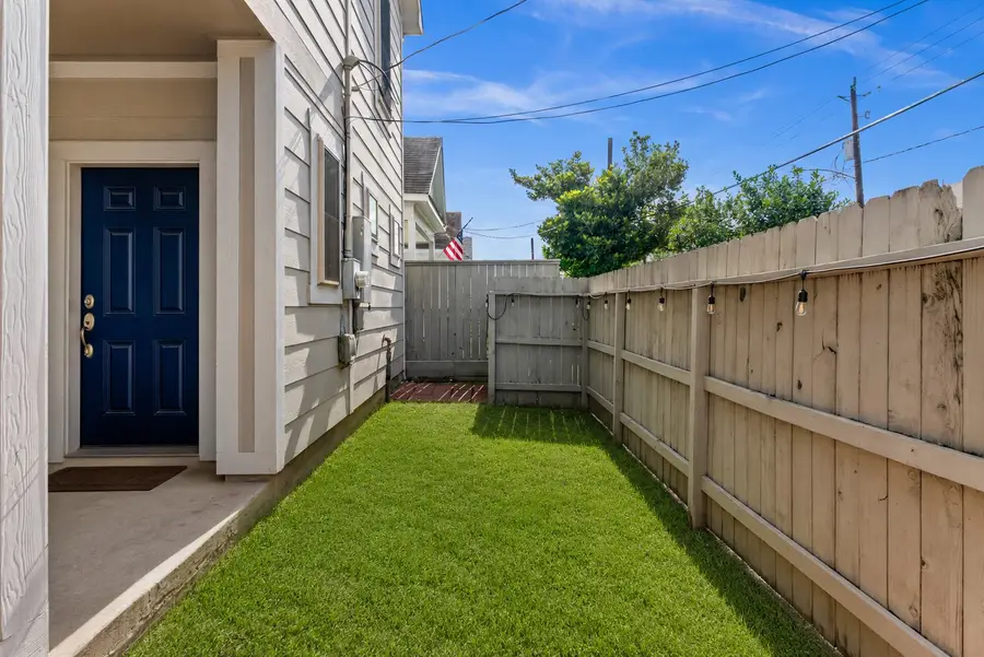 1707 Crockett Street #C, Houston, TX 77007 - #3
