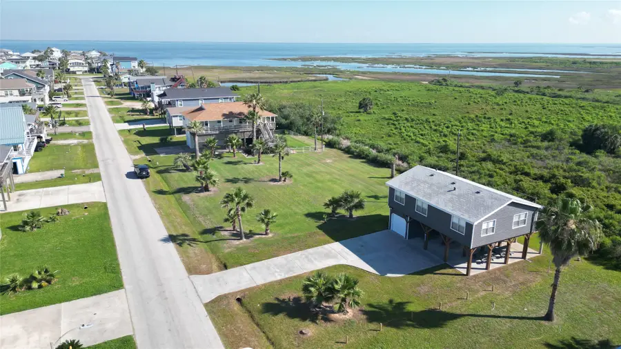 4039 San Jacinto Drive, Galveston, TX 77554 - #2