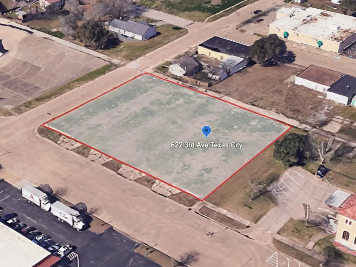 622 3rd Avenue N, Texas City, TX 77590 - #1