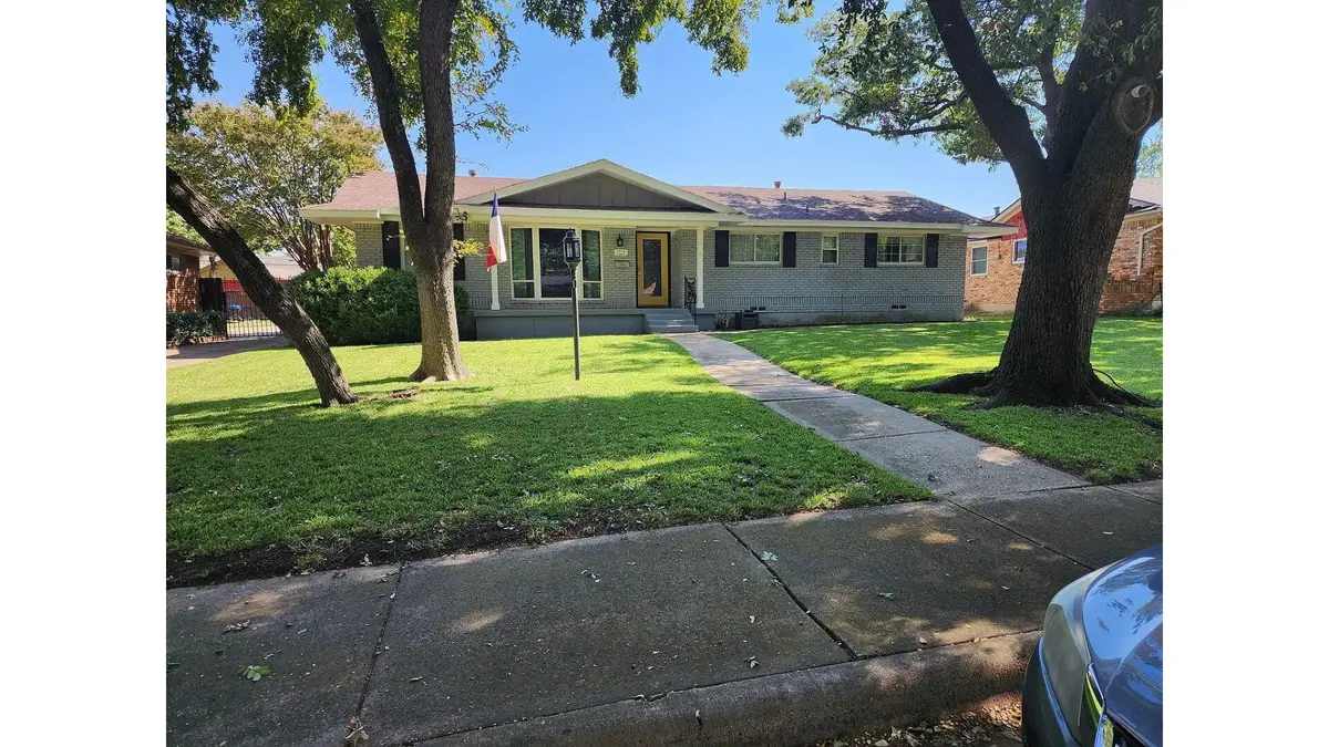 5834 Clendenin Avenue, Dallas, TX 75228 - Image #1