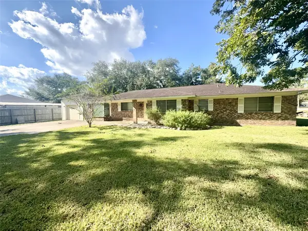 332 Farm To Market 2431, Markham, TX 77456