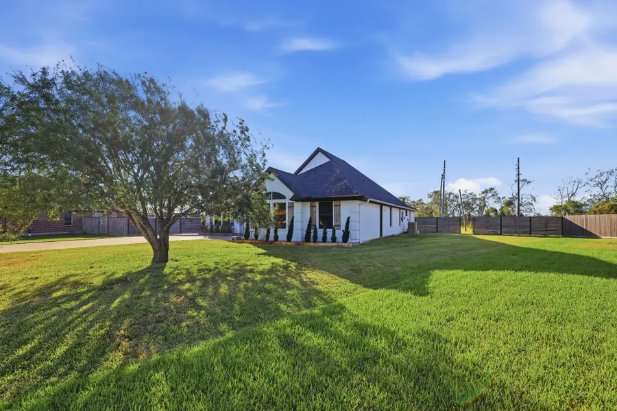 1806 Parker Place Drive, Baytown, TX 77523 - Image #3