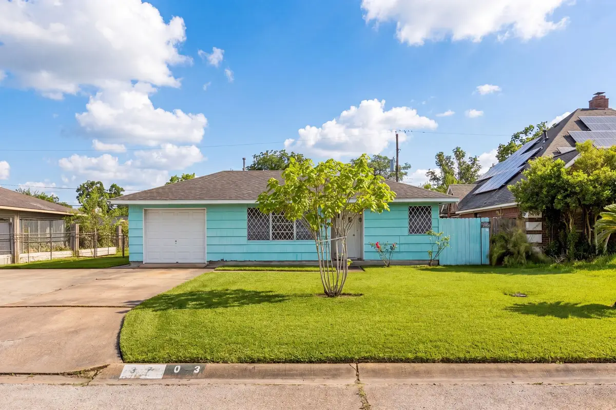 3703 Tanglebriar Drive, Pasadena, TX 77503 - #1