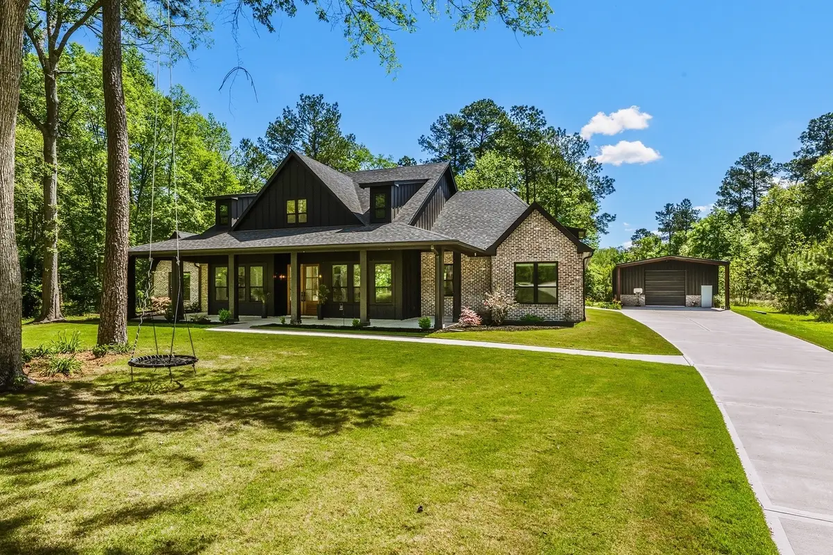 157 Wagon Pass Drive, Huntsville, TX 77340 - #1