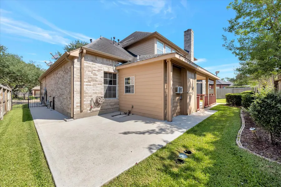 15406 Driftwood Oak Court, Houston, TX 77059 - #3