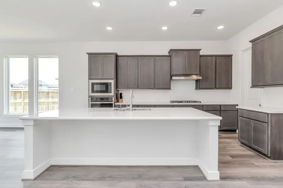 21118 Chelton Beach Drive, Cypress, TX 77433 - Image #3