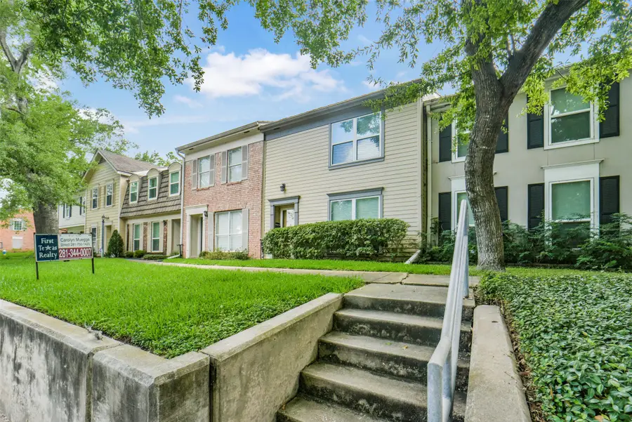 9662 Westview Drive #5, Houston, TX 77055 - #2