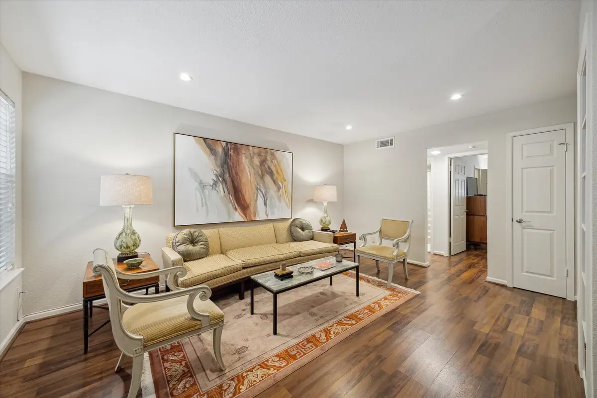 606 Marshall Street #C2, Houston, TX 77006 - Image #1