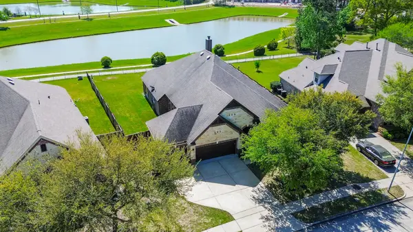 10714 Winding Green Drive, Humble, TX 77338