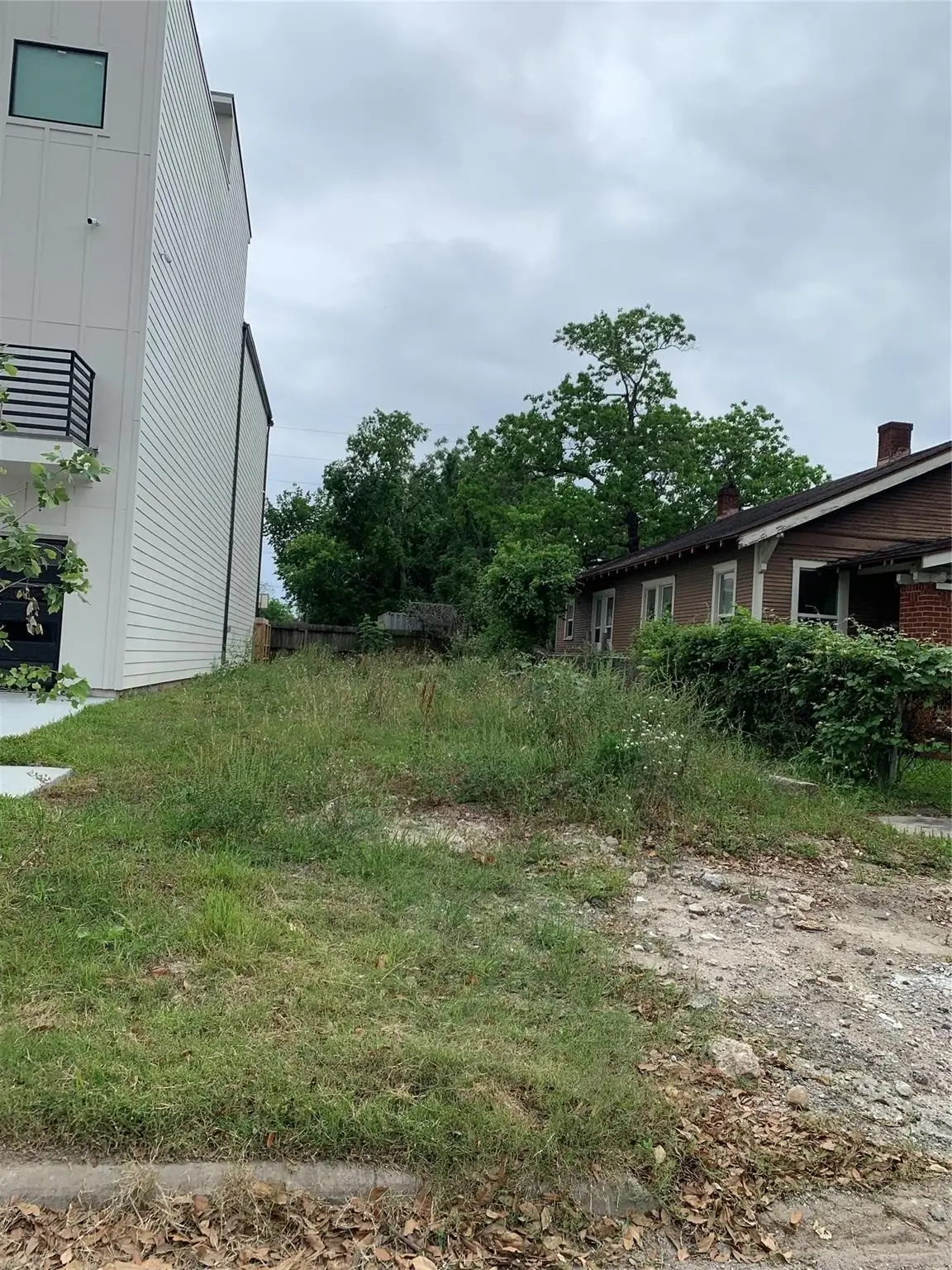 2405 St Charles Street, Houston, TX 77004 - #1