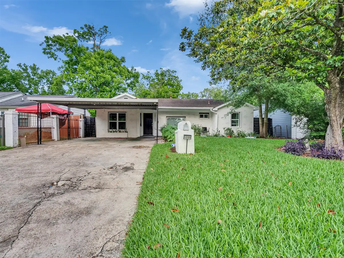 10309 Chesterfield Drive, Houston, TX 77051 - #1
