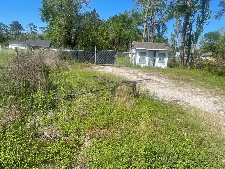 21207 I-10, Wallisville, TX 77597 - #3