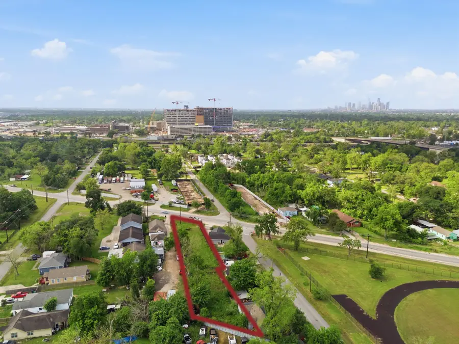 5303 Bennington Street, Houston, TX 77028 - #3