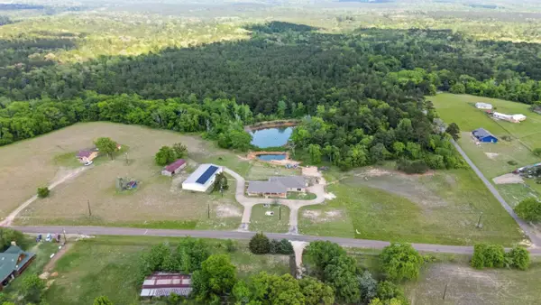 1824 County Road 1905, Jacksonville, TX 75766