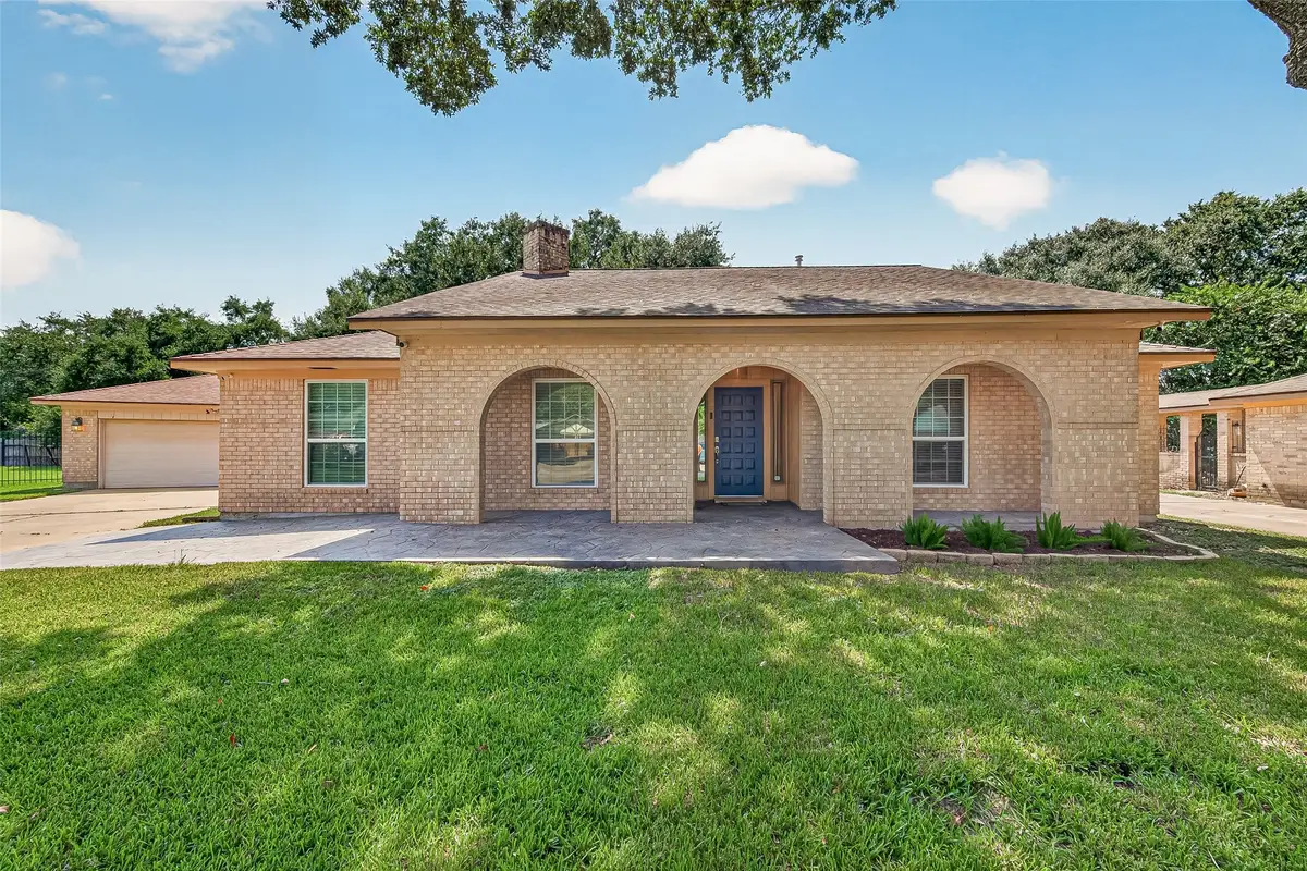 2014 Franklin Circle, Rosenberg, TX 77471 - #1