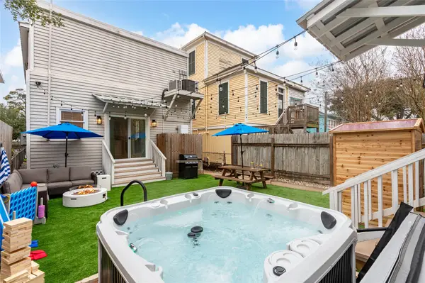 1021 Sealy Street, Galveston, TX 77550