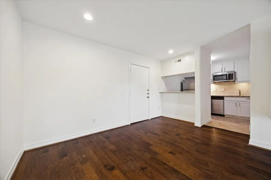 3131 Cummins Street #18, Houston, TX 77027 - Image #2