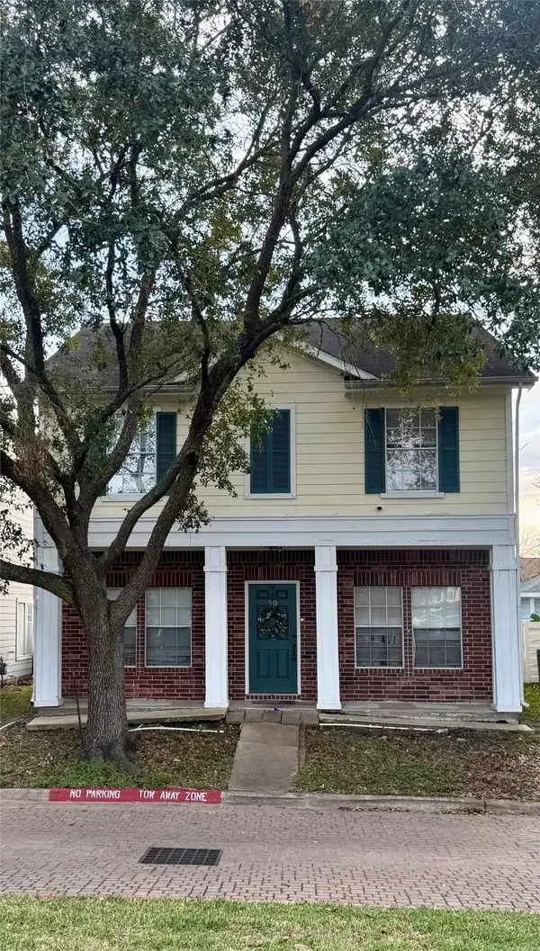 15902 S Alley Court, Houston, TX 77082