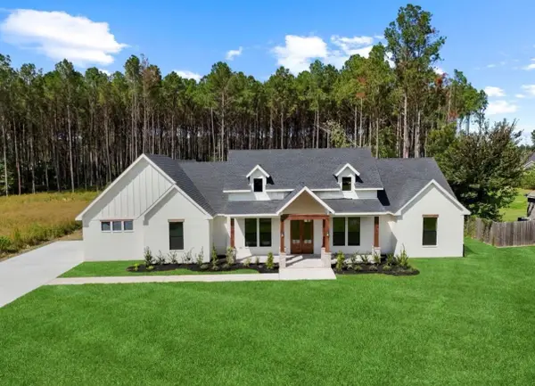 22103 Conquistador Drive, Crosby, TX 77532