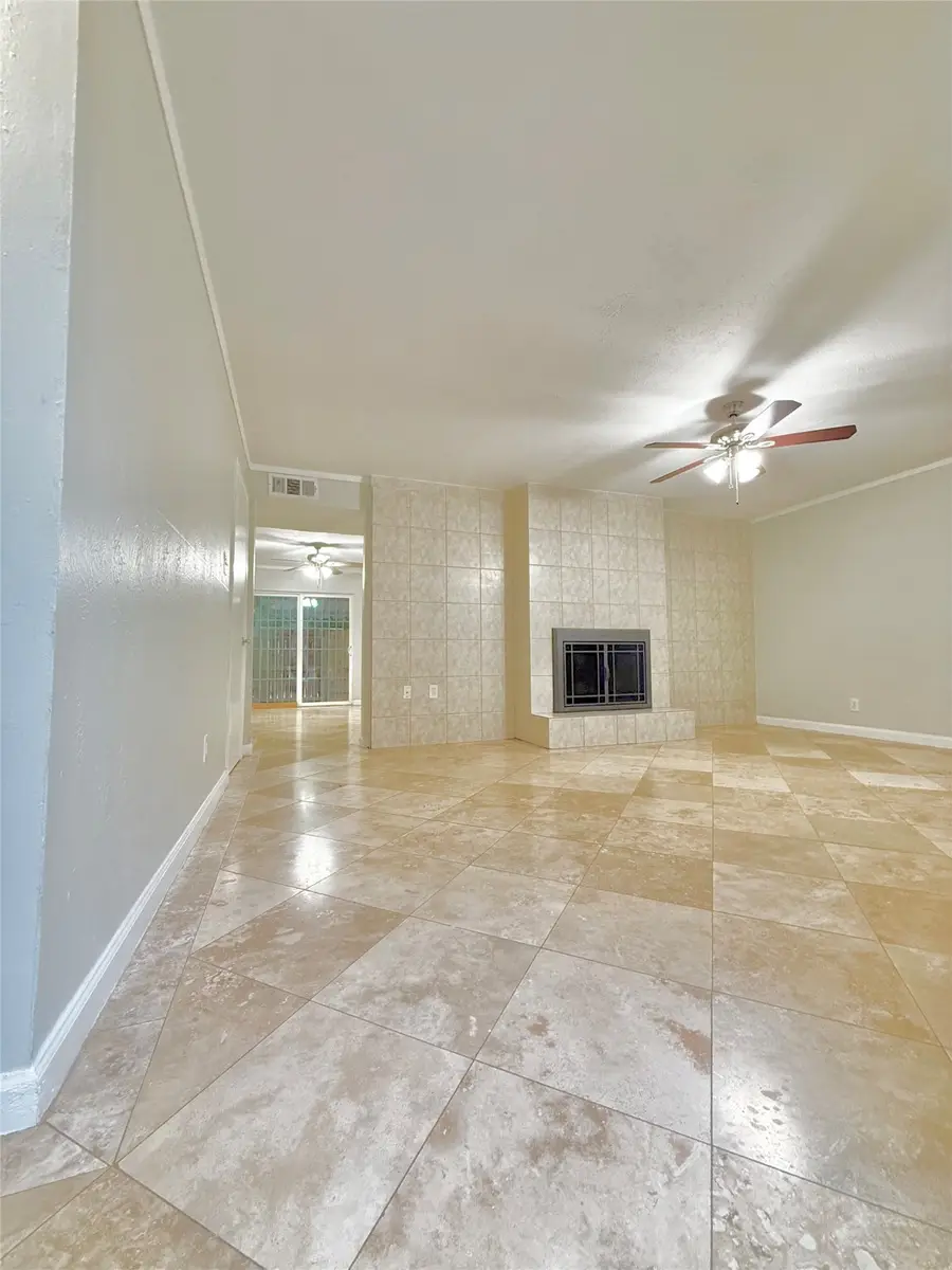 4166 Belle Park Drive #4166, Houston, TX 77072 - Image #3