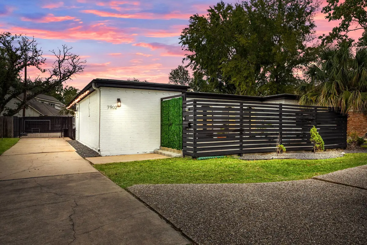 7902 Richmond Avenue, Houston, TX 77063 - #1