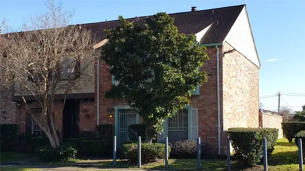 11169 Village Bend Lane #1169, Houston, TX 77072