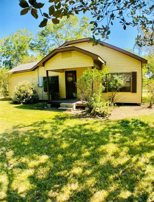 964 County Road 676, Dayton, TX 77535 - #1