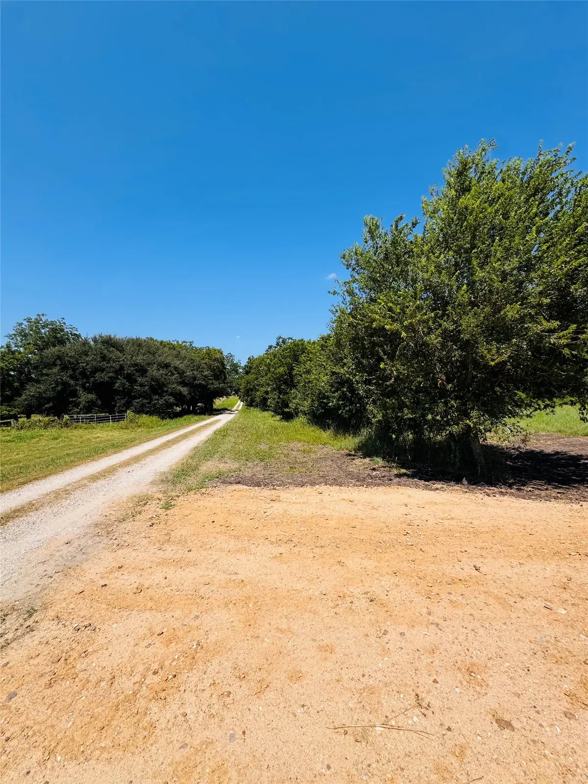 4597 Kubenka, Schulenburg, TX 78956 - #1