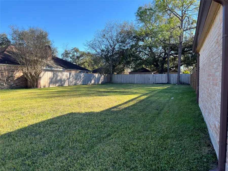 7831 Bankside Drive, Houston, TX 77071 - #2