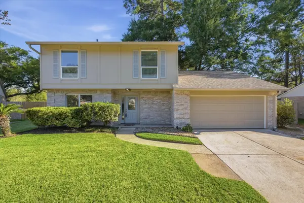 3234 Golden Leaf Drive, Kingwood, TX 77339