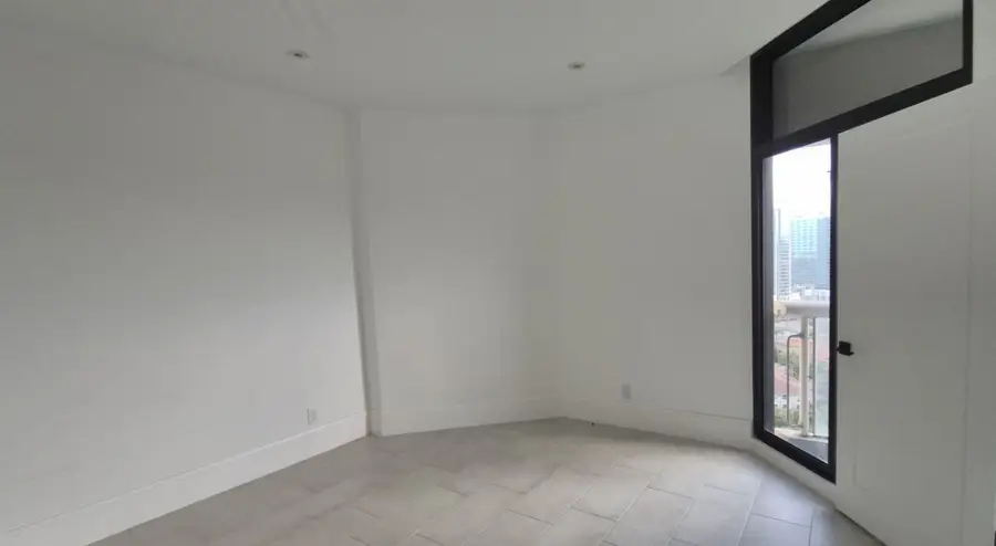 1701 Hermann Drive #20D, Houston, TX 77004 - #3