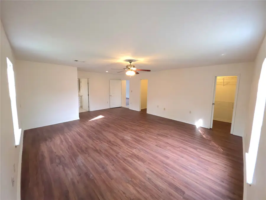 418 Texas Street, Tomball, TX 77375 - Image #3