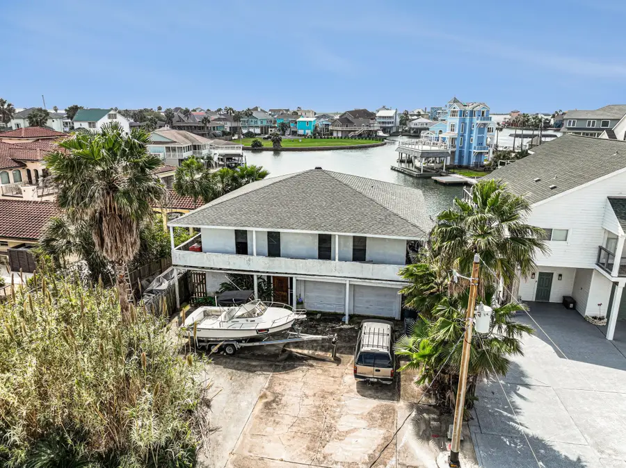 1435 Tiki Drive, Tiki Island, TX 77554 - #2