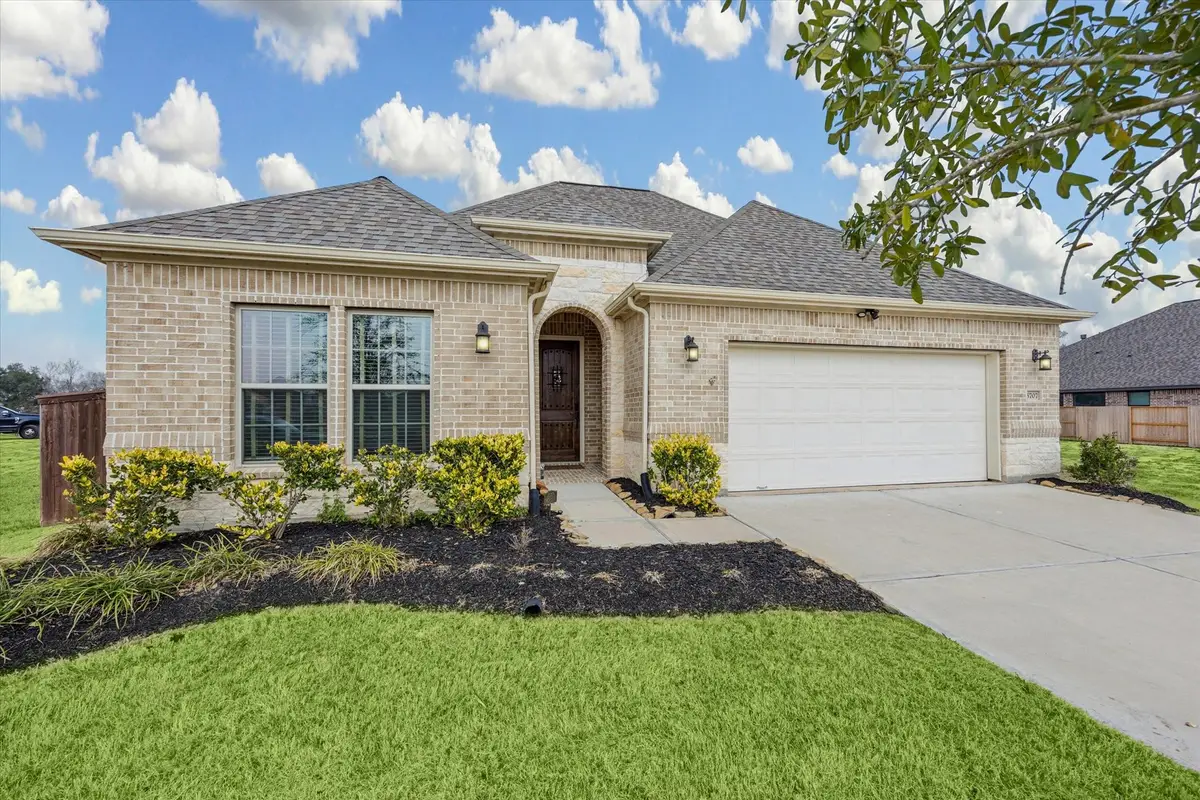 5707 Bobwhite Trail, Manvel, TX 77578 - #1