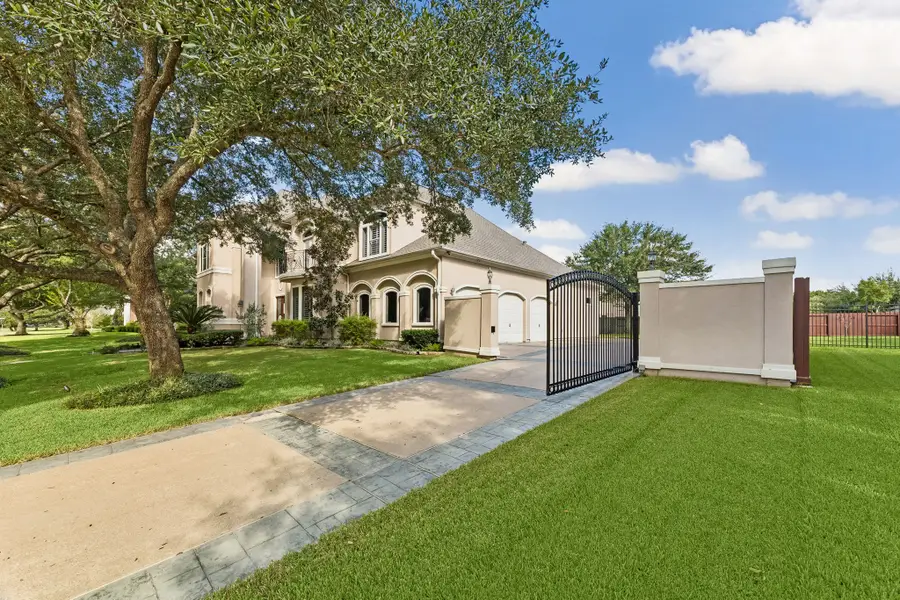2731 Lakecrest Drive, Pearland, TX 77584 - #2