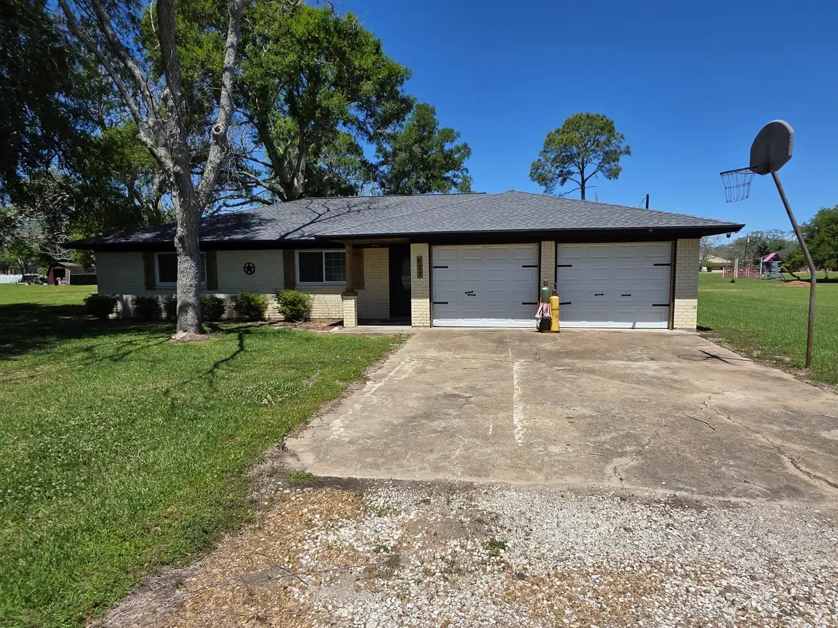 622 County Road 903a, Brazoria, TX 77422 - #1