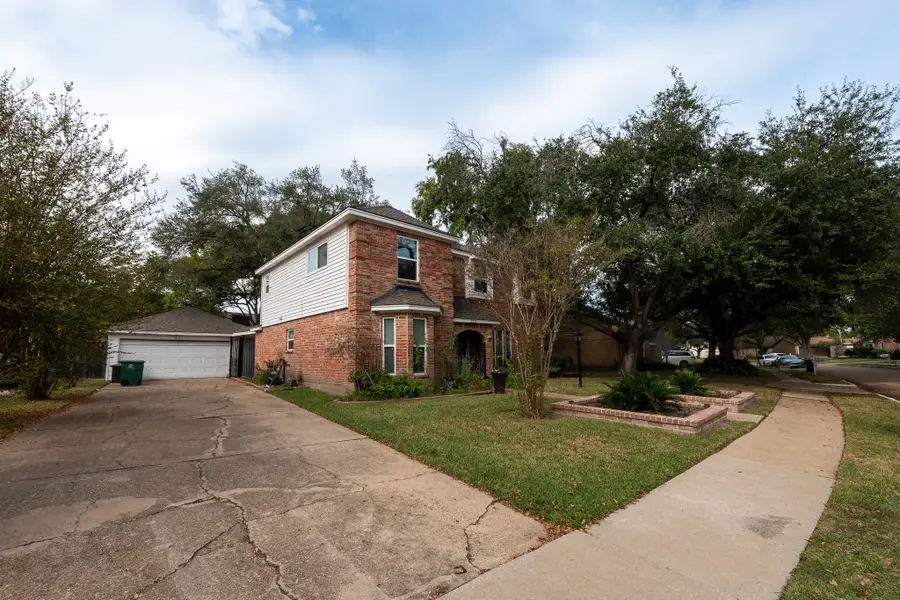 2226 Woodland Springs Street, Houston, TX 77077 - Image #3