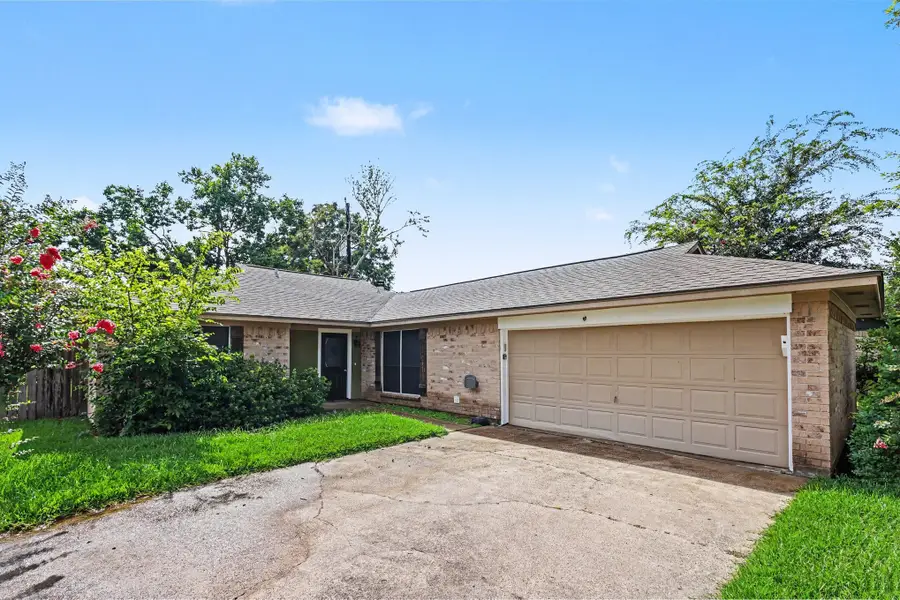 7307 Willow Oak Drive, Baytown, TX 77521 - #2