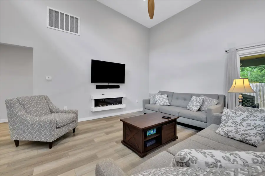 70 N Royale Greens Drive, Coldspring, TX 77331 - #3