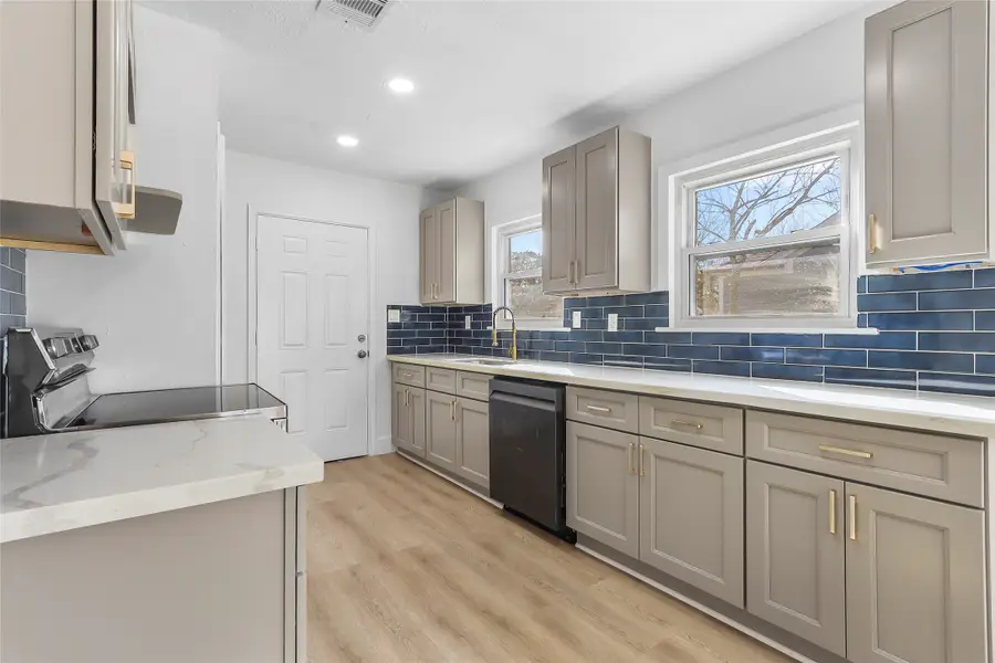 4516 Normandy Way, Houston, TX 77021 - #3