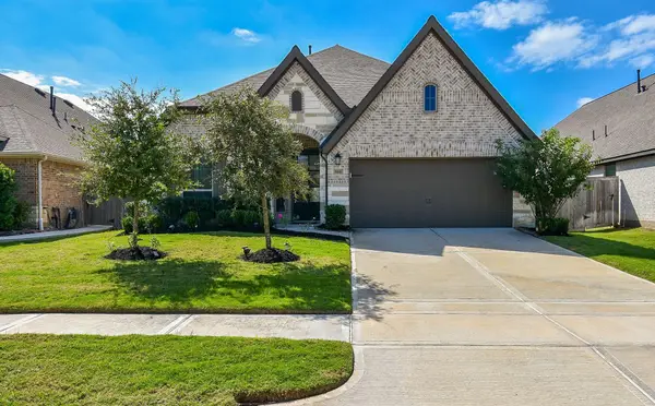 9331 Stablewood Lakes Lane, Tomball, TX 77375