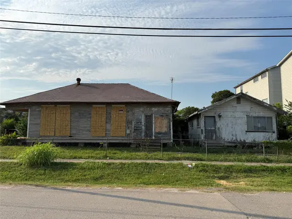 2402 Freeman Street, Hockley, TX 77009