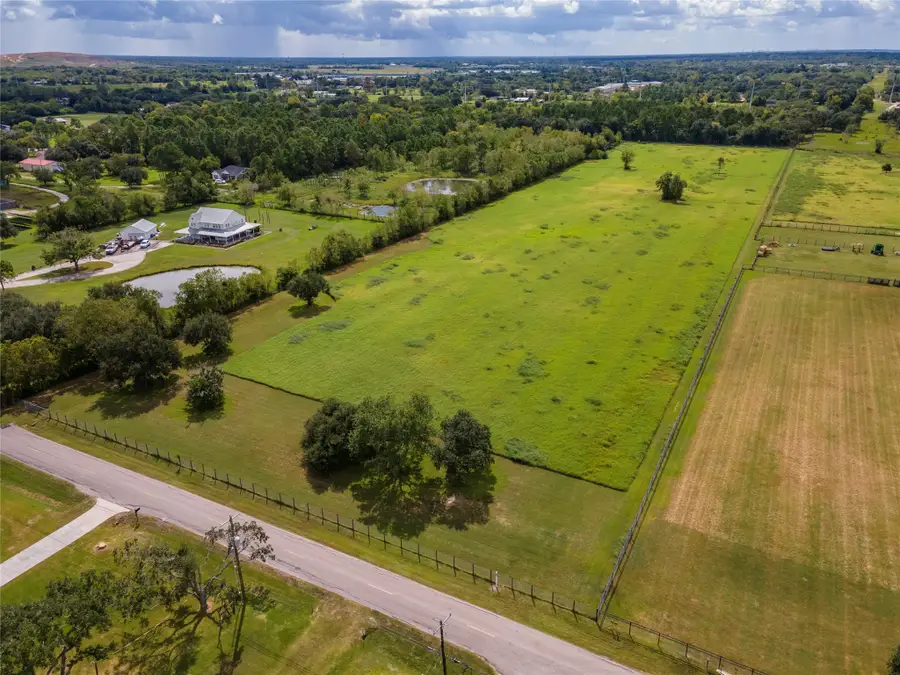 2126 County Road 367, Alvin, TX 77511 - #3