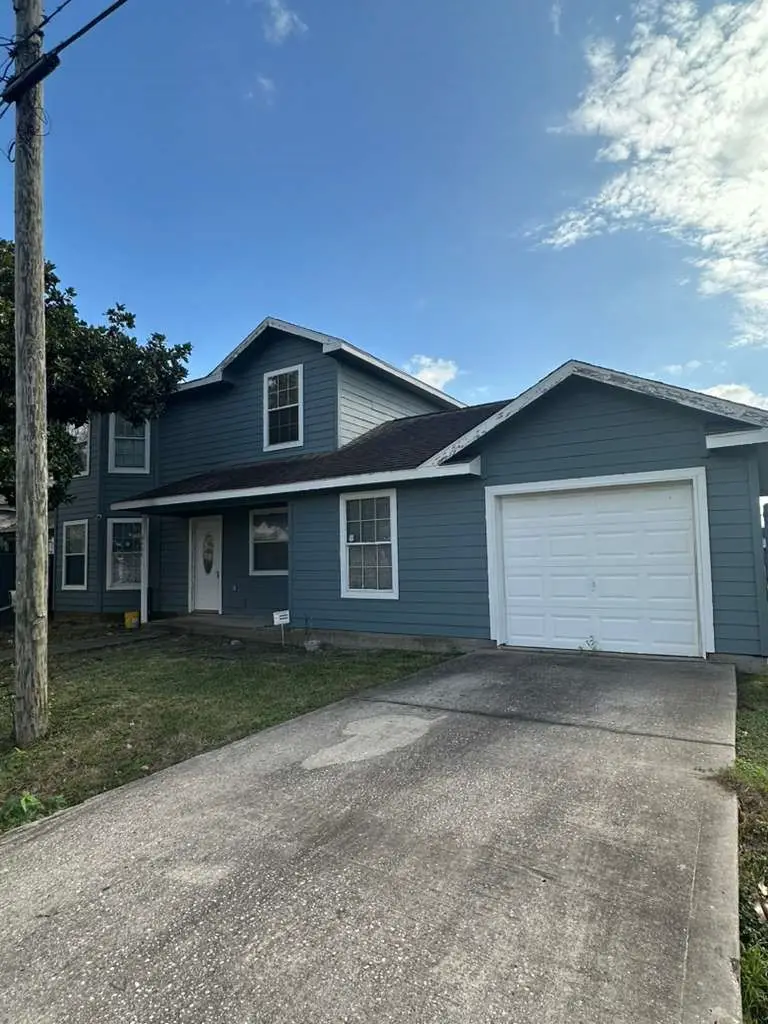 8404 Leander Street, Houston, TX 77012 - Image #3